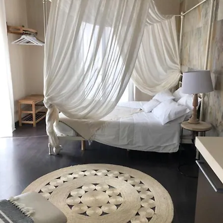 ベッド・アンド・ブレックファスト La Dimora Del Casanova Boutique 3*