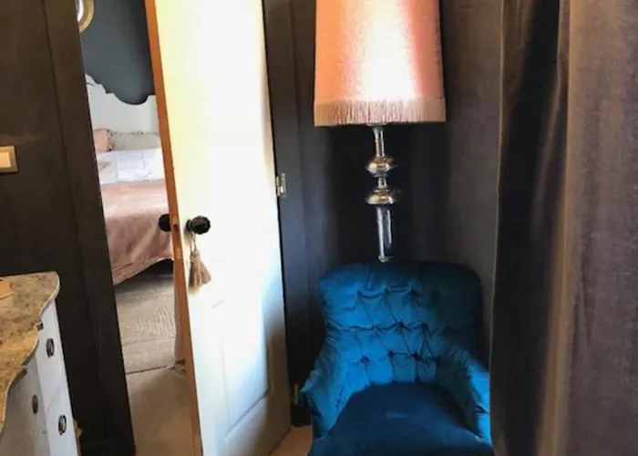 Bed & Breakfast La Dimora Del Casanova Boutique 3*