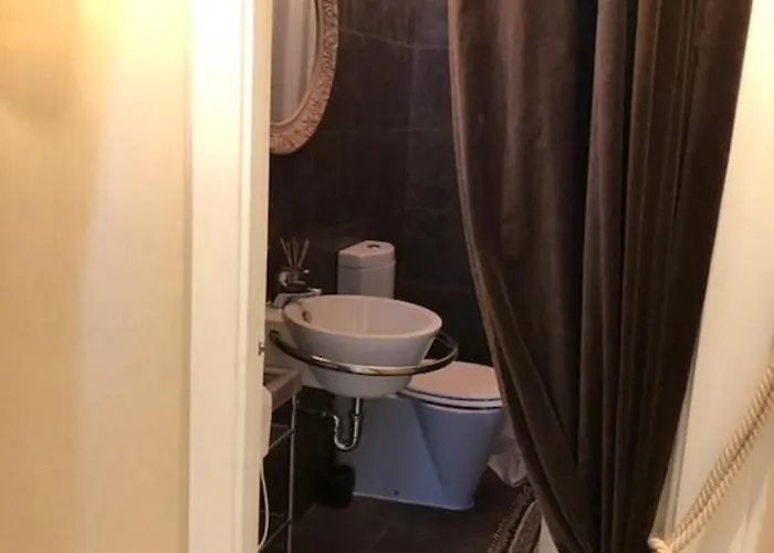 La Dimora Del Casanova Boutique Bed & Breakfast 3*